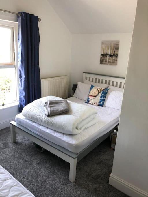 First Floor Apartment With Mountain Views Tywyn Exteriör bild